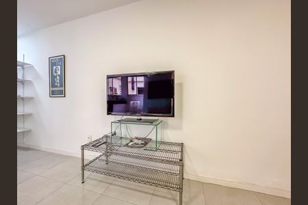 Apartamento para alugar com 58m², 1 quarto e sem vaga