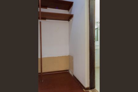 Casa à venda com 379m², 3 quartos e 3 vagasCloset da Suíte 1