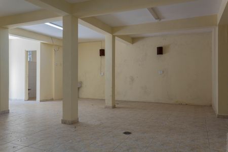 Casa à venda com 379m², 3 quartos e 3 vagasSalão de Festas