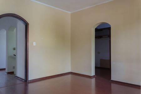 Casa à venda com 379m², 3 quartos e 3 vagasSuíte 1