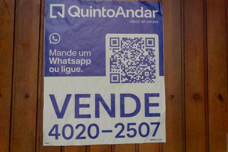 Casa à venda com 379m², 3 quartos e 3 vagasFachada