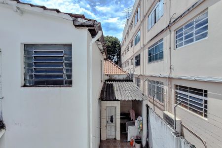 Casa à venda com 250m², 3 quartos e 2 vagas Casa à venda com 250m², 3 quartos e 2 vagasVista do Quarto 1