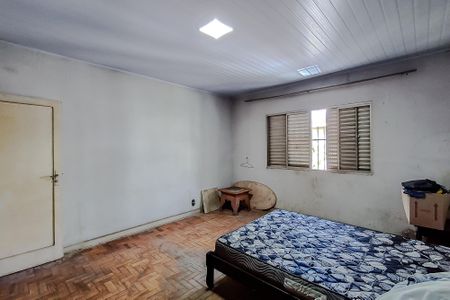 Casa à venda com 250m², 3 quartos e 2 vagas Casa à venda com 250m², 3 quartos e 2 vagasQuarto 3 - Suíte