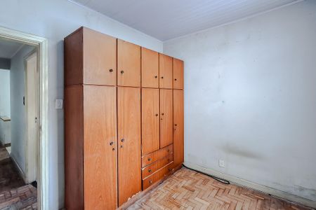 Casa à venda com 250m², 3 quartos e 2 vagas Casa à venda com 250m², 3 quartos e 2 vagasQuarto 1