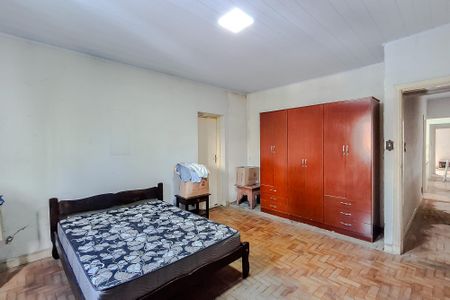 Casa à venda com 250m², 3 quartos e 2 vagas Casa à venda com 250m², 3 quartos e 2 vagasQuarto 3 - Suíte