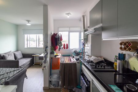 Apartamento para alugar com 35m², 2 quartos e sem vaga Apartamento para alugar com 35m², 2 quartos e sem vagaCozinha integrada com área de Serviço