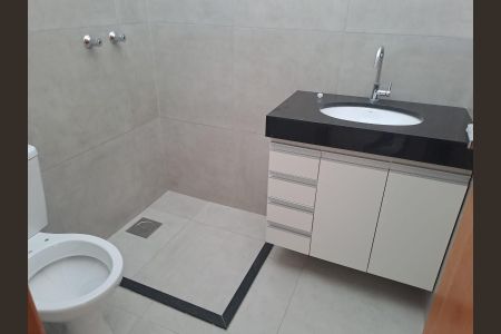 Casa à venda com 122m², 3 quartos e 2 vagas