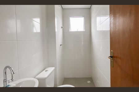 Banheiro de apartamento para alugar com 2 quartos, 40m² em Vila Costa Melo, São Paulo