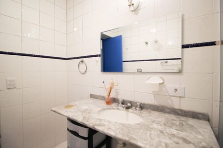 Apartamento à venda com 140m², 4 quartos e 1 vagaBanheiro 1