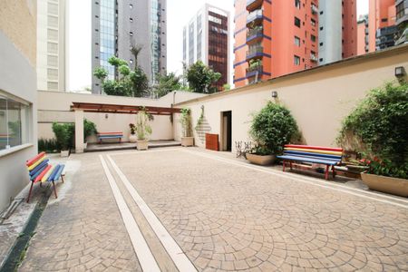 Apartamento à venda com 140m², 4 quartos e 1 vagaÁrea comum