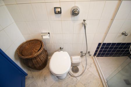 Apartamento à venda com 140m², 4 quartos e 1 vagaBanheiro 2