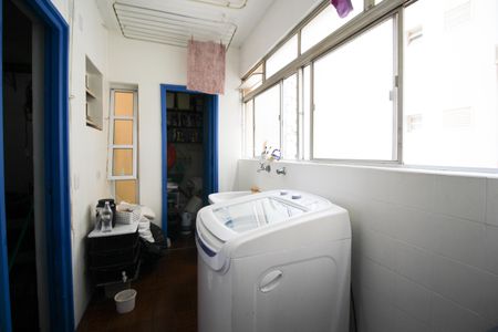 Apartamento à venda com 140m², 4 quartos e 1 vagaÁrea de Serviço