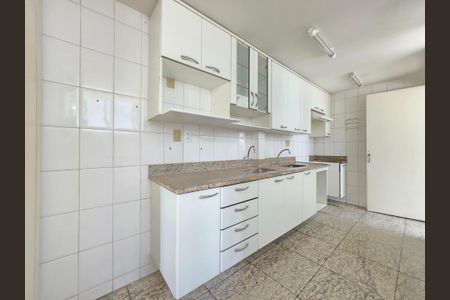 Apartamento à venda com 140m², 3 quartos e 1 vagaCozinha 