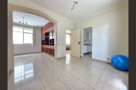 Apartamento à venda com 140m², 3 quartos e 1 vagaCopa