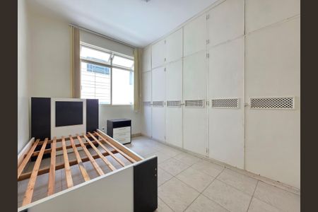Apartamento à venda com 140m², 3 quartos e 1 vagaQuarto 2