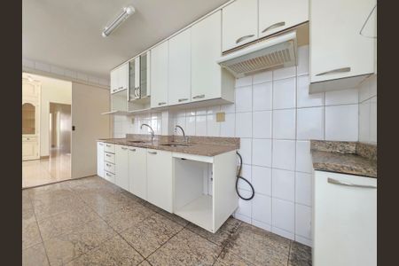Apartamento à venda com 140m², 3 quartos e 1 vagaCozinha 