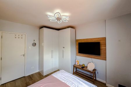 Quarto 1 de apartamento para alugar com 2 quartos, 46m² em Liberdade, São Paulo