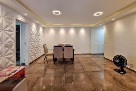 Sala de apartamento à venda com 3 quartos, 130m² em Icaraí, Niterói