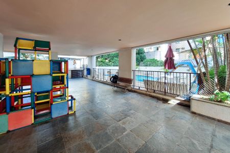 Apartamento à venda com 130m², 3 quartos e 2 vagasÁrea comum