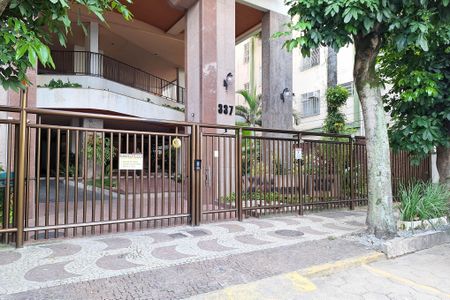 Apartamento à venda com 130m², 3 quartos e 2 vagasFachada