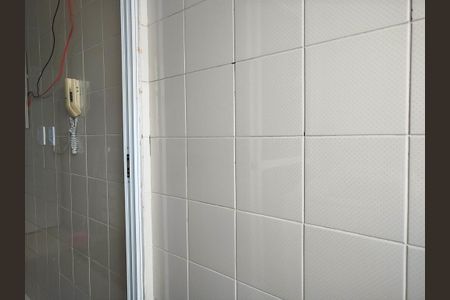 Apartamento à venda com 68m², 3 quartos e 1 vagaÁrea de serviço