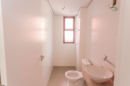 Apartamento à venda com 74m², 2 quartos e 2 vagas Apartamento à venda com 74m², 2 quartos e 2 vagasBanheiro Social