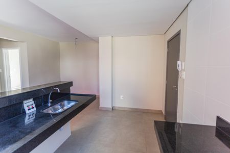 Apartamento à venda com 74m², 2 quartos e 2 vagas Apartamento à venda com 74m², 2 quartos e 2 vagasCozinha/Área de Serviço