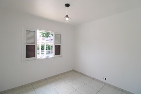 Casa para alugar com 90m², 2 quartos e 1 vagaQuarto 1