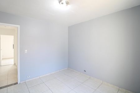 Quarto 2 de casa para alugar com 2 quartos, 90m² em Interlagos, São Paulo