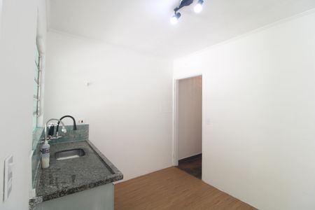 Casa para alugar com 90m², 2 quartos e 1 vagaCozinha