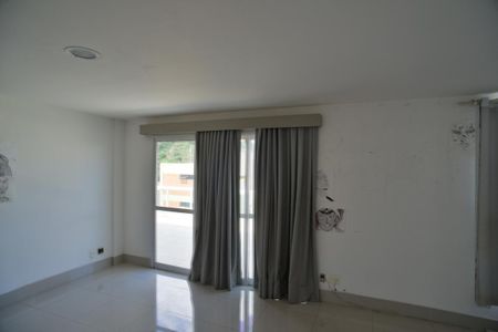 Apartamento à venda com 200m², 3 quartos e 3 vagasSuíte Principal