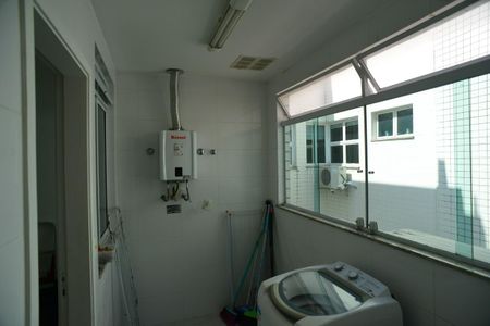 Apartamento à venda com 200m², 3 quartos e 3 vagasÁrea de Serviço