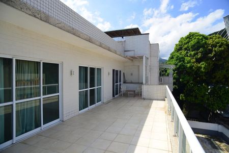 Apartamento à venda com 3 quartos, 200m² em Barra da Tijuca, Rio de Janeiro
