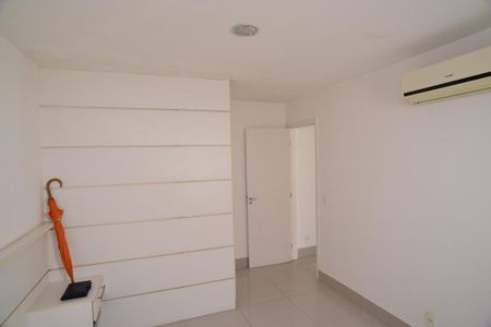 Apartamento à venda com 200m², 3 quartos e 3 vagasSuíte 2