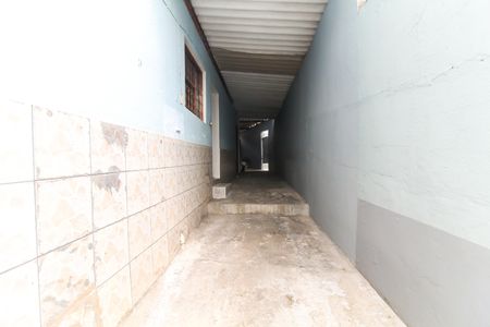 Casa para alugar com 69m², 2 quartos e 1 vaga Casa para alugar com 69m², 2 quartos e 1 vagaQuintal