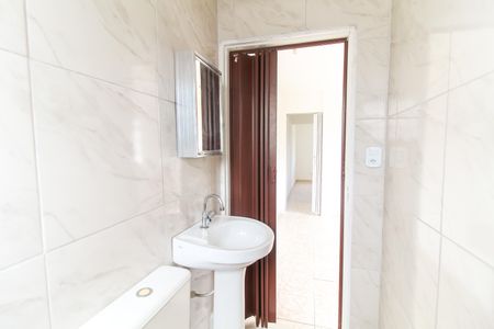 Casa para alugar com 69m², 2 quartos e 1 vaga Casa para alugar com 69m², 2 quartos e 1 vagaBanheiro da Suíte