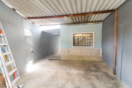 Casa para alugar com 69m², 2 quartos e 1 vaga Casa para alugar com 69m², 2 quartos e 1 vagaGaragem