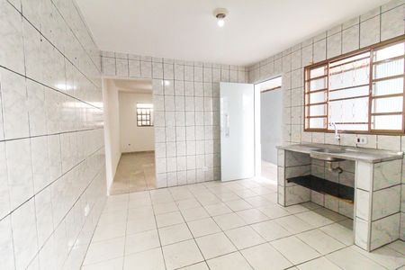Casa para alugar com 69m², 2 quartos e 1 vaga Casa para alugar com 69m², 2 quartos e 1 vagaCozinha