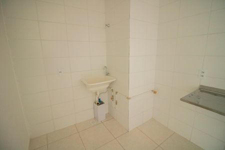 Apartamento para alugar com 38m², 2 quartos e sem vaga Apartamento para alugar com 38m², 2 quartos e sem vagaCOZINHA E ÁREA DE SERVIÇO
