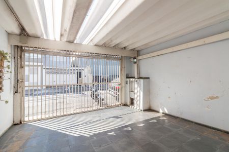 Casa à venda com 177m², 3 quartos e 2 vagas Casa à venda com 177m², 3 quartos e 2 vagasGaragem