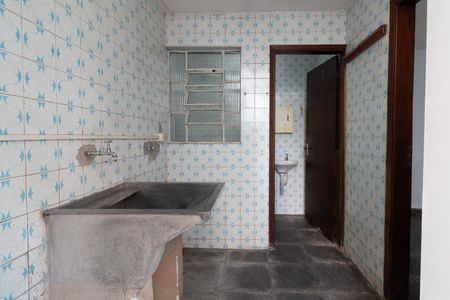 Casa à venda com 177m², 3 quartos e 2 vagas Casa à venda com 177m², 3 quartos e 2 vagasÁrea de serviço