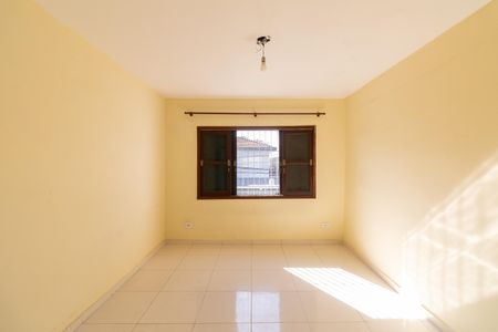 Casa à venda com 177m², 3 quartos e 2 vagas Casa à venda com 177m², 3 quartos e 2 vagasSuíte