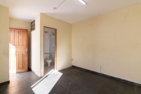 Edícula de casa à venda com 3 quartos, 177m² em Jardim Peri Peri, São Paulo