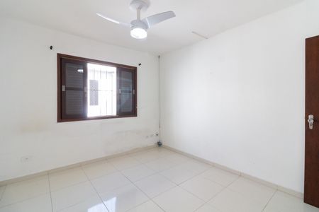 Casa à venda com 177m², 3 quartos e 2 vagas Casa à venda com 177m², 3 quartos e 2 vagasQuarto 1