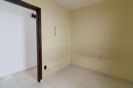 Casa à venda com 177m², 3 quartos e 2 vagas Casa à venda com 177m², 3 quartos e 2 vagasQuarto 2