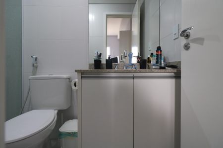 Apartamento à venda com 65m², 2 quartos e 1 vagaBanheiro da Suíte