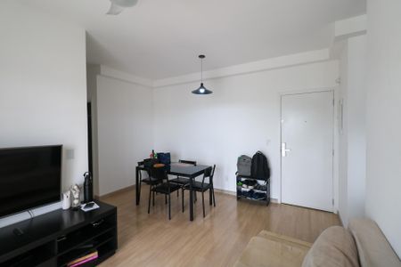 Apartamento à venda com 65m², 2 quartos e 1 vagaSala