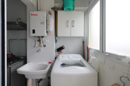 Apartamento à venda com 65m², 2 quartos e 1 vagaÁrea de Serviço