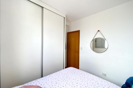 Apartamento para alugar com 91m², 3 quartos e 2 vagasQuarto 2