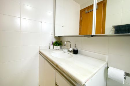 Apartamento para alugar com 91m², 3 quartos e 2 vagasBanheiro da Suíte 1